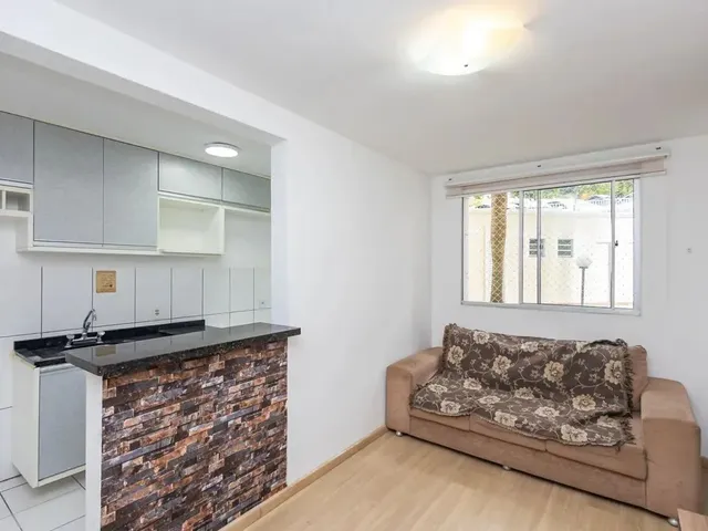 Apartamento 2 quartos e 1 banheiro, à venda, no bairro Campo Comprido em Curitiba