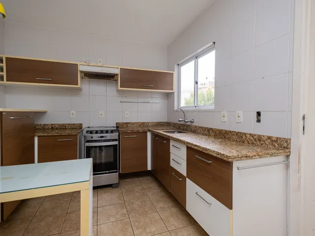 Apartamento com 190m² 3 quartos e 2 banheiros, à venda, no bairro Centro em Pelotas