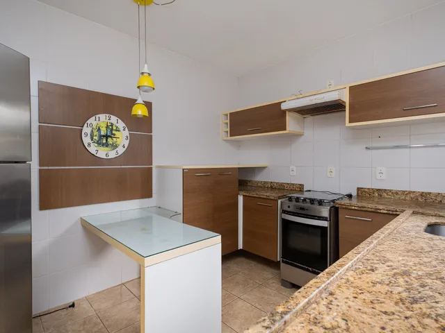 Apartamento com 190m² 3 quartos e 2 banheiros, à venda, no bairro Centro em Pelotas