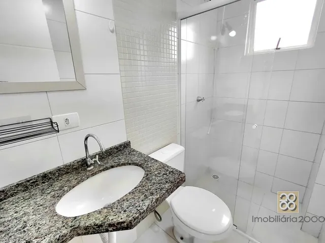 Apartamento 2 quartos e 1 banheiro, para alugar, no bairro Portão em Curitiba