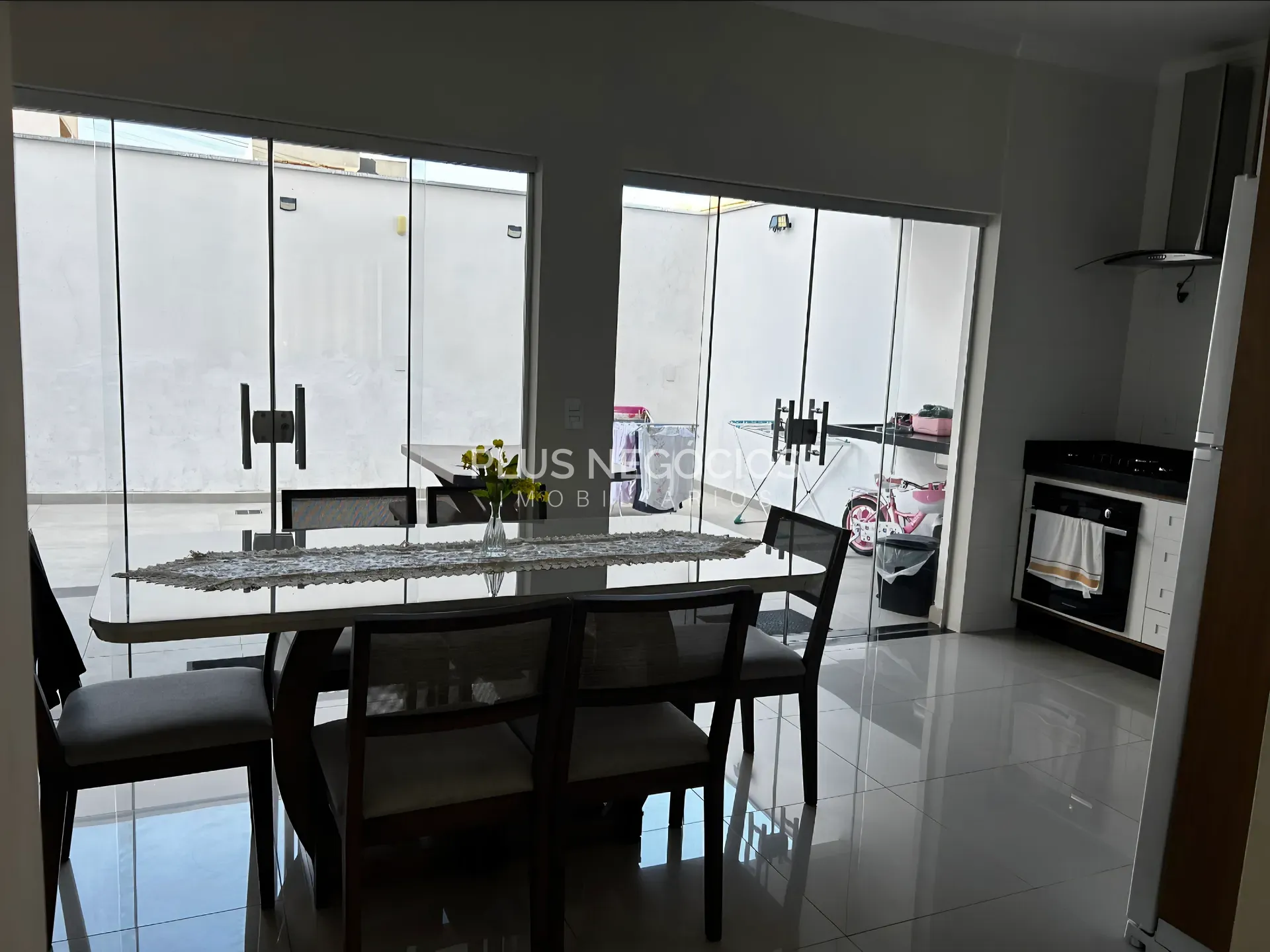 Casa, 3 quartos, 162 m² - Foto 3