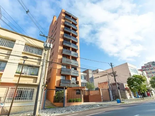 Apartamento 1 quarto e 1 banheiro, para alugar, no bairro Batel em Curitiba