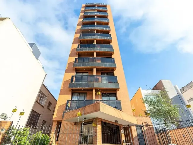 Apartamento 1 quarto e 1 banheiro, para alugar, no bairro Batel em Curitiba