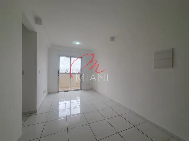 Apartamento 2 quartos e 1 banheiro, para alugar, no bairro Campo Limpo em São Paulo