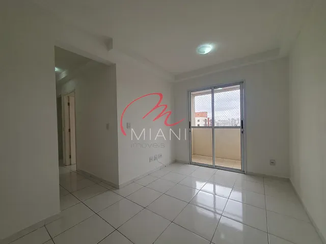 Apartamento 2 quartos e 1 banheiro, para alugar, no bairro Campo Limpo em São Paulo
