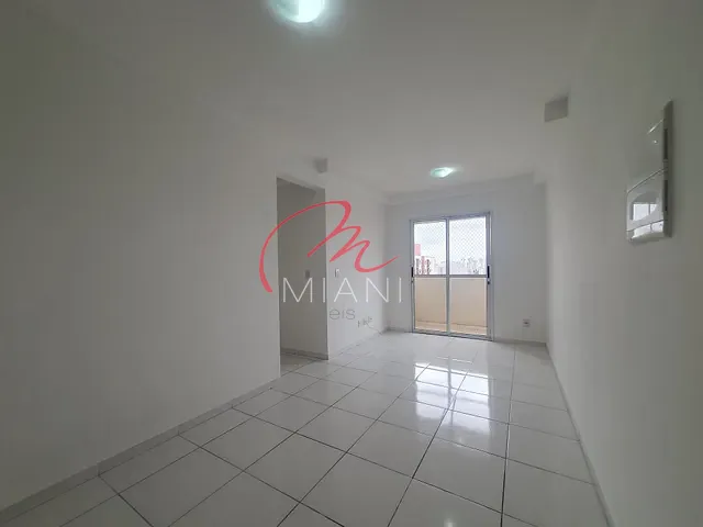 Apartamento 2 quartos e 1 banheiro, para alugar, no bairro Campo Limpo em São Paulo