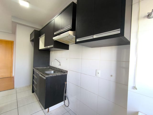 Apartamento com 109m² 3 quartos e 2 banheiros, para alugar, no bairro Terra Bonita em Londrina