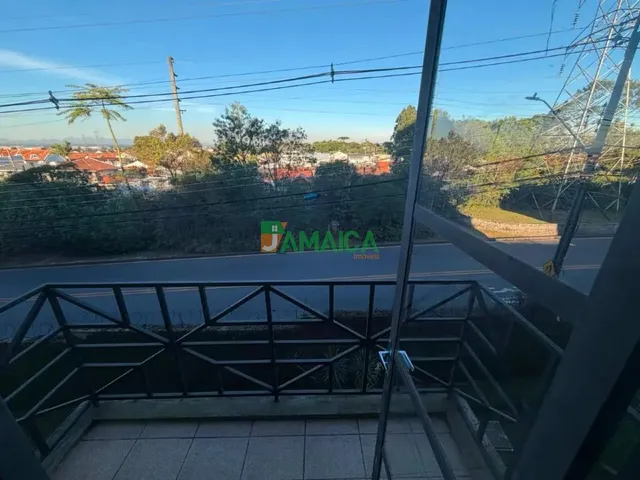 Apartamento 3 quartos e 1 banheiro, para alugar, no bairro Uberaba em Curitiba