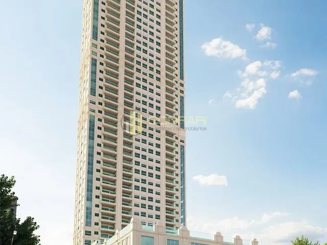 Apartamento 4 quartos e 5 banheiros, à venda, no bairro Centro em Itapema