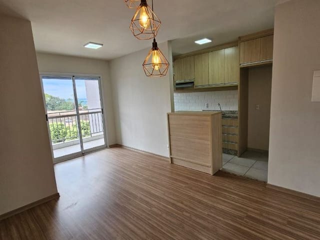 Apartamento com 88m² 2 quartos e 1 banheiro, para alugar, no bairro Aurora em Londrina
