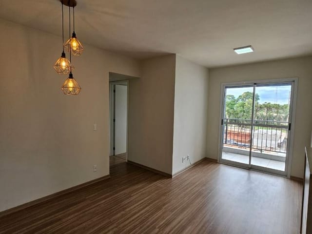 Apartamento com 88m² 2 quartos e 1 banheiro, para alugar, no bairro Aurora em Londrina