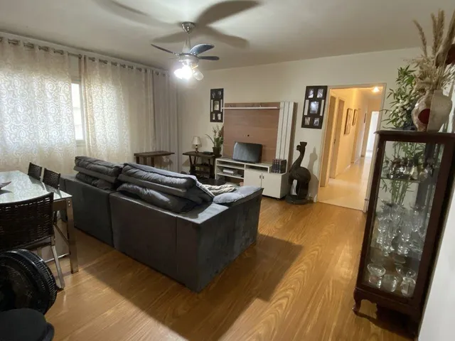 Apartamento 3 quartos e 2 banheiros, à venda, no bairro Centro em Pelotas