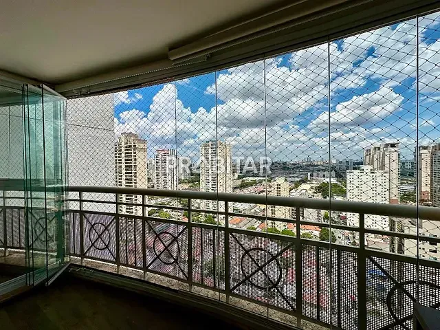 Apartamento 2 quartos e 2 banheiros, para alugar, no bairro Vila Leopoldina em Rua Carlos Weber