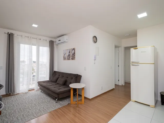 Apartamento 2 quartos e 1 banheiro, para alugar, no bairro Três Vendas em Pelotas