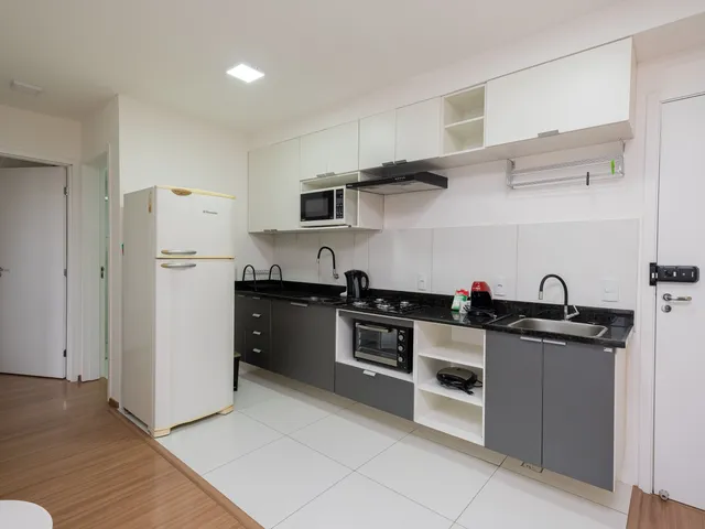 Apartamento 2 quartos e 1 banheiro, para alugar, no bairro Três Vendas em Pelotas