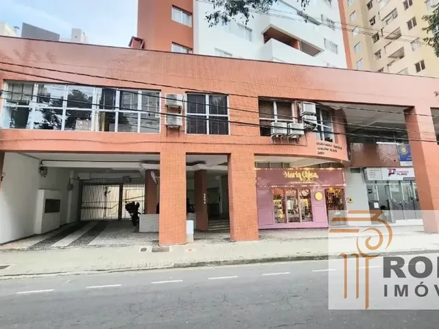 Apartamento 3 quartos e 2 banheiros, à venda, no bairro Bigorrilho em Curitiba