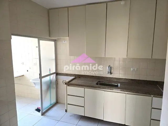 Apartamento com 90m² 3 quartos e 1 banheiro, à venda, no bairro Vila Sanches em São José dos Campos