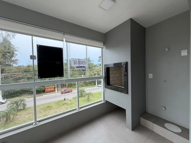 Apartamento 3 quartos e 2 banheiros, à venda, no bairro Três Vendas em Pelotas
