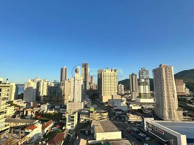 Apartamento 2 quartos e 3 banheiros, à venda, no bairro centro em Itapema