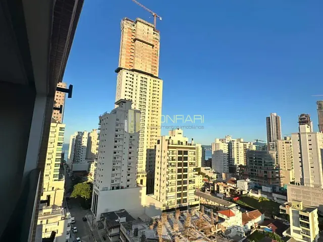 Apartamento 2 quartos e 3 banheiros, à venda, no bairro centro em Itapema
