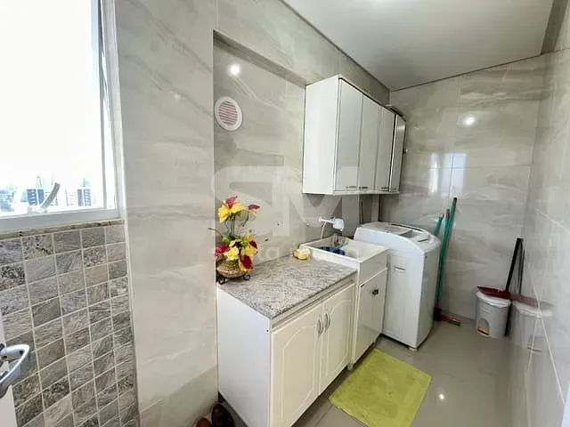 Apartamento com 293m² 3 quartos e 2 banheiros, à venda, no bairro Centro em Chapecó