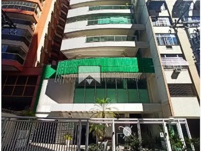 Apartamento com 120m² 3 quartos e 2 banheiros, à venda, no bairro Icaraí em Niterói