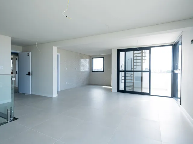 Apartamento com 270m² 3 quartos e 3 banheiros, à venda, no bairro Centro em Pelotas