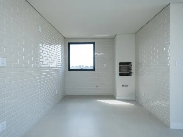 Apartamento com 270m² 3 quartos e 3 banheiros, à venda, no bairro Centro em Pelotas