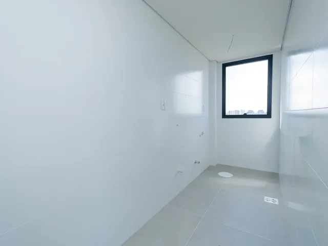Apartamento com 270m² 3 quartos e 3 banheiros, à venda, no bairro Centro em Pelotas