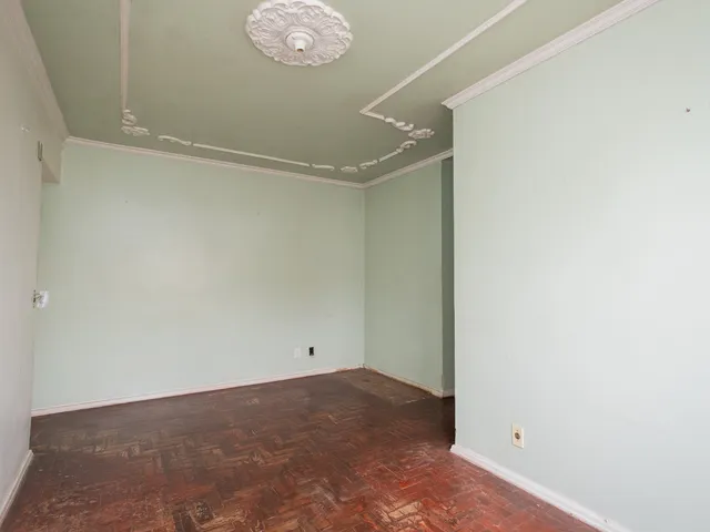 Apartamento com 57m² 2 quartos e 1 banheiro, para alugar, no bairro Fragata em Pelotas
