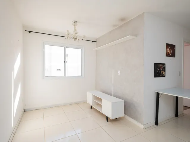 Apartamento com 57m² 2 quartos e 1 banheiro, para alugar, no bairro Fragata em Pelotas