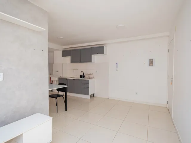 Apartamento com 57m² 2 quartos e 1 banheiro, para alugar, no bairro Fragata em Pelotas