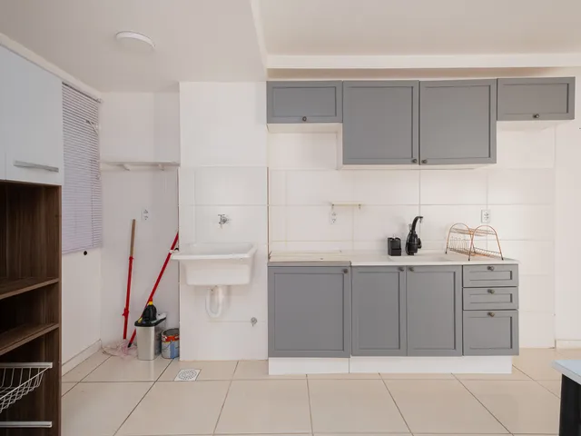 Apartamento com 57m² 2 quartos e 1 banheiro, para alugar, no bairro Fragata em Pelotas