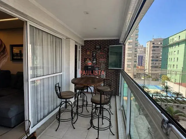 Apartamento 3 quartos e 3 banheiros, à venda, no bairro José Menino em Santos