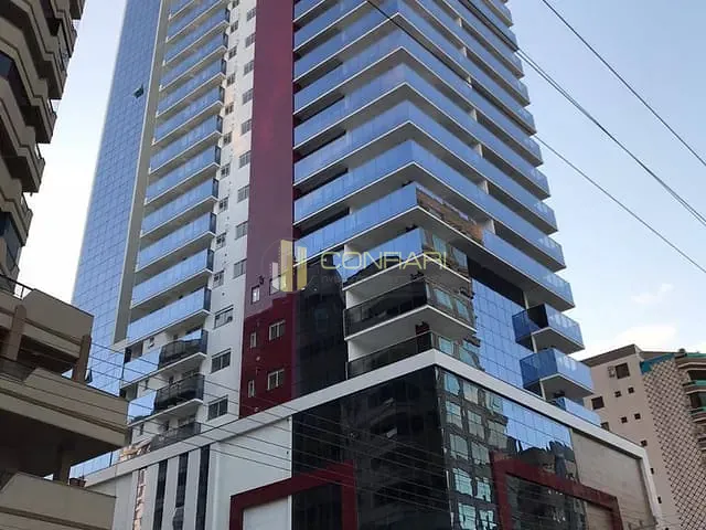 Apartamento 4 quartos e 5 banheiros, à venda, no bairro meia praaia em Itapema