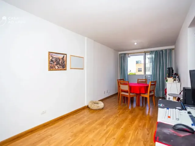Apartamento 2 quartos e 2 banheiros, à venda, no bairro Bigorrilho em Curitiba