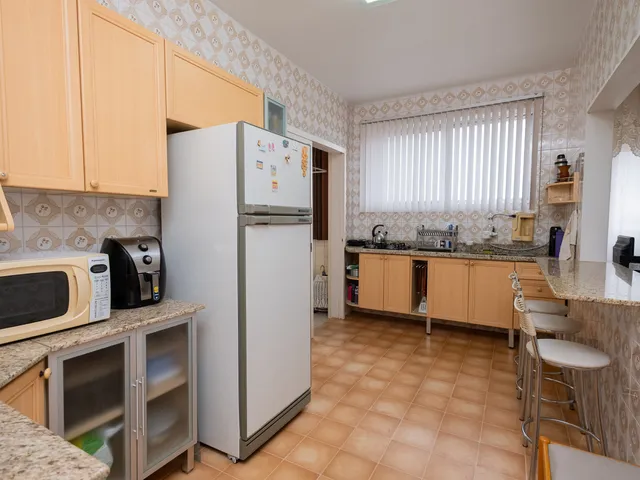 Apartamento com 116m² 3 quartos e 1 banheiro, à venda, no bairro Centro em Pelotas