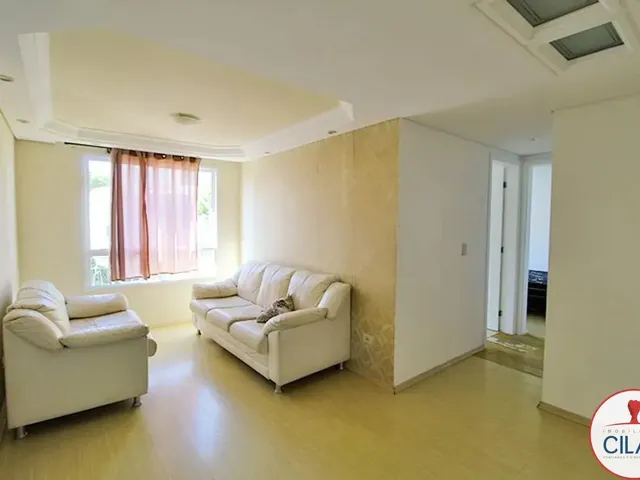 Apartamento 2 quartos e 1 banheiro, para alugar, no bairro Novo Mundo em Curitiba
