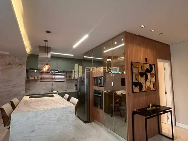 Apartamento 3 quartos e 5 banheiros, para alugar, no bairro meia praia em Itapema