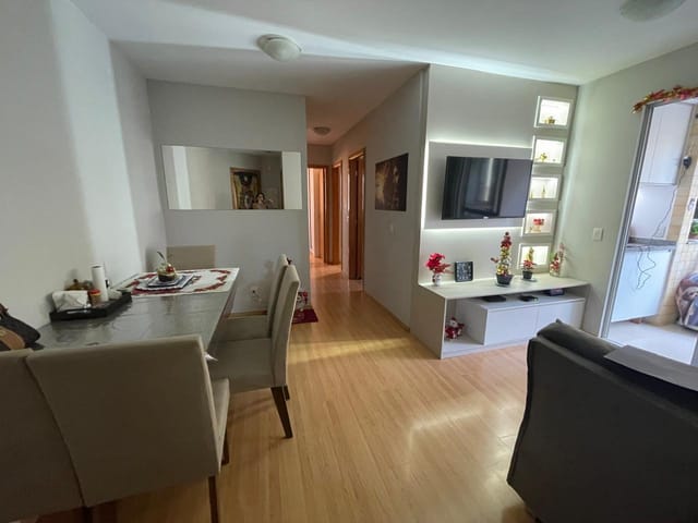 Apartamento com 87m² 3 quartos e 2 banheiros, à venda, no bairro Bela Suiça em Londrina
