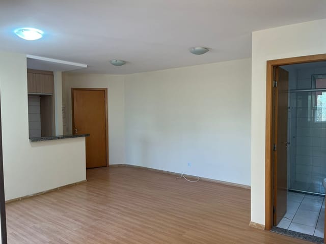 Apartamento com 87m² 2 quartos e 2 banheiros, para alugar, no bairro Bela Suiça em Londrina