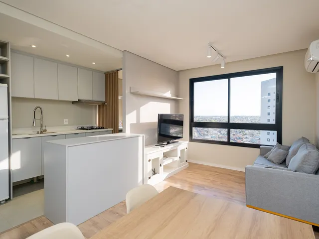 Apartamento 1 quarto e 1 banheiro, para alugar, no bairro São Gonçalo em Pelotas