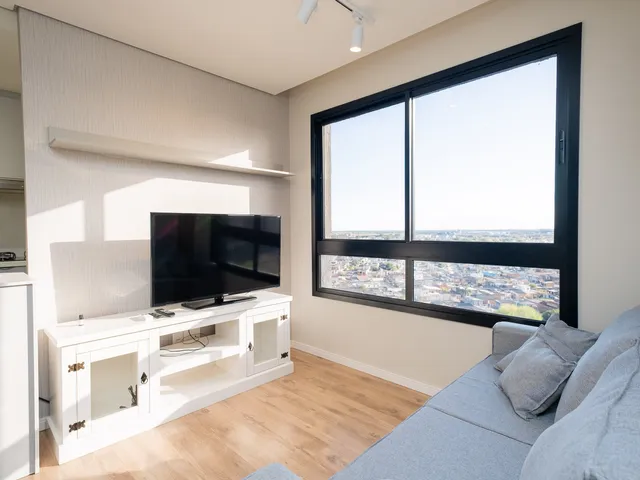 Apartamento 1 quarto e 1 banheiro, para alugar, no bairro São Gonçalo em Pelotas