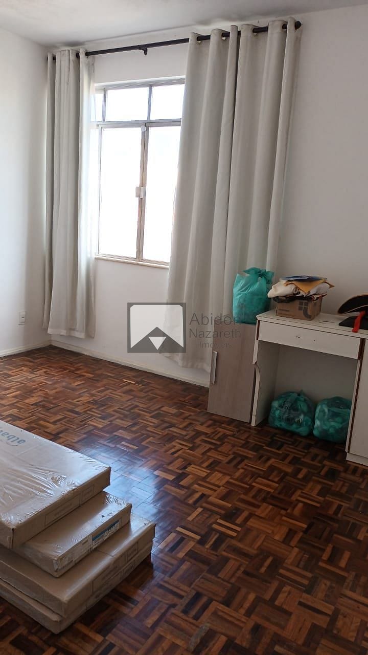 Apartamento à venda com 2 quartos, 70m² - Foto 8