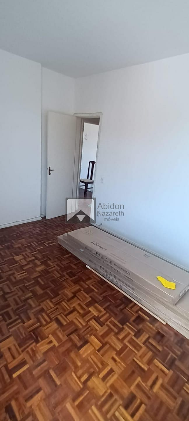 Apartamento à venda com 2 quartos, 70m² - Foto 10