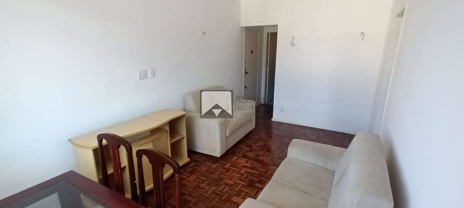 Apartamento à venda com 2 quartos, 70m² - Foto 1