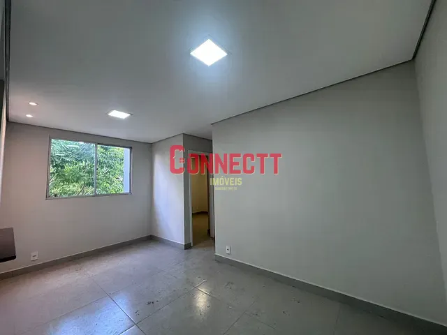 Apartamento 2 quartos e 1 banheiro, à venda, no bairro Conjunto Habitacional Jardim das Palmeiras em Ribeirão Preto