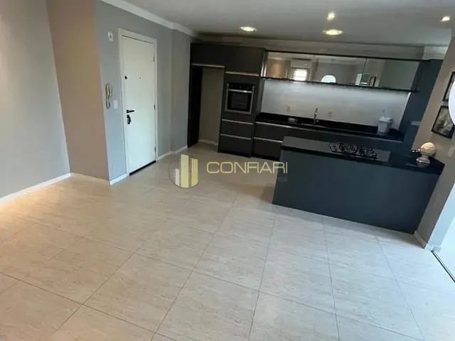 Apartamento 2 quartos e 1 banheiro, para alugar, no bairro Morretes em Itapema