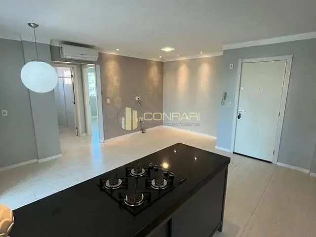 Apartamento 2 quartos e 1 banheiro, para alugar, no bairro Morretes em Itapema