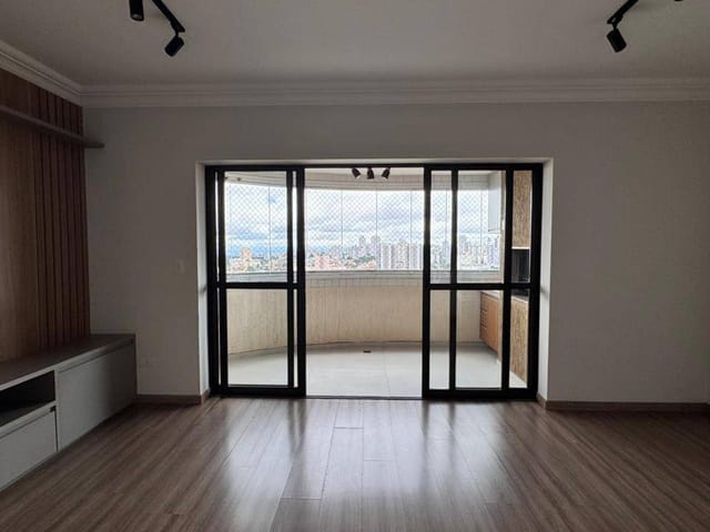 Apartamento com 167m² 3 quartos e 2 banheiros, à venda, no bairro Judith em Londrina